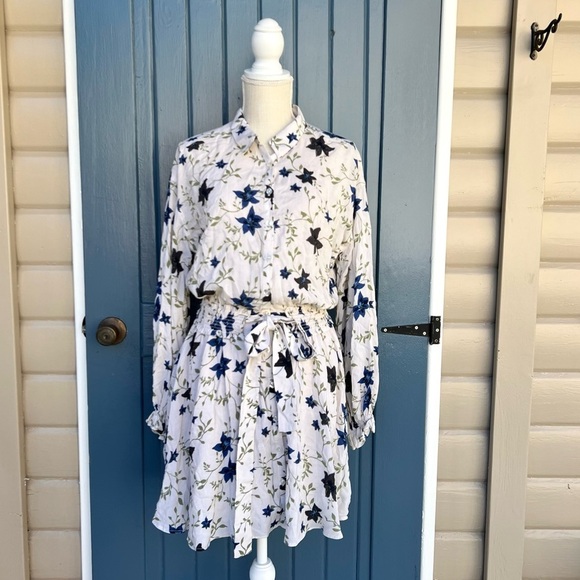 Free People Lighten Up 
Floral Long Sleeve Mini Dress Women Size Medium - Picture 1 of 8
